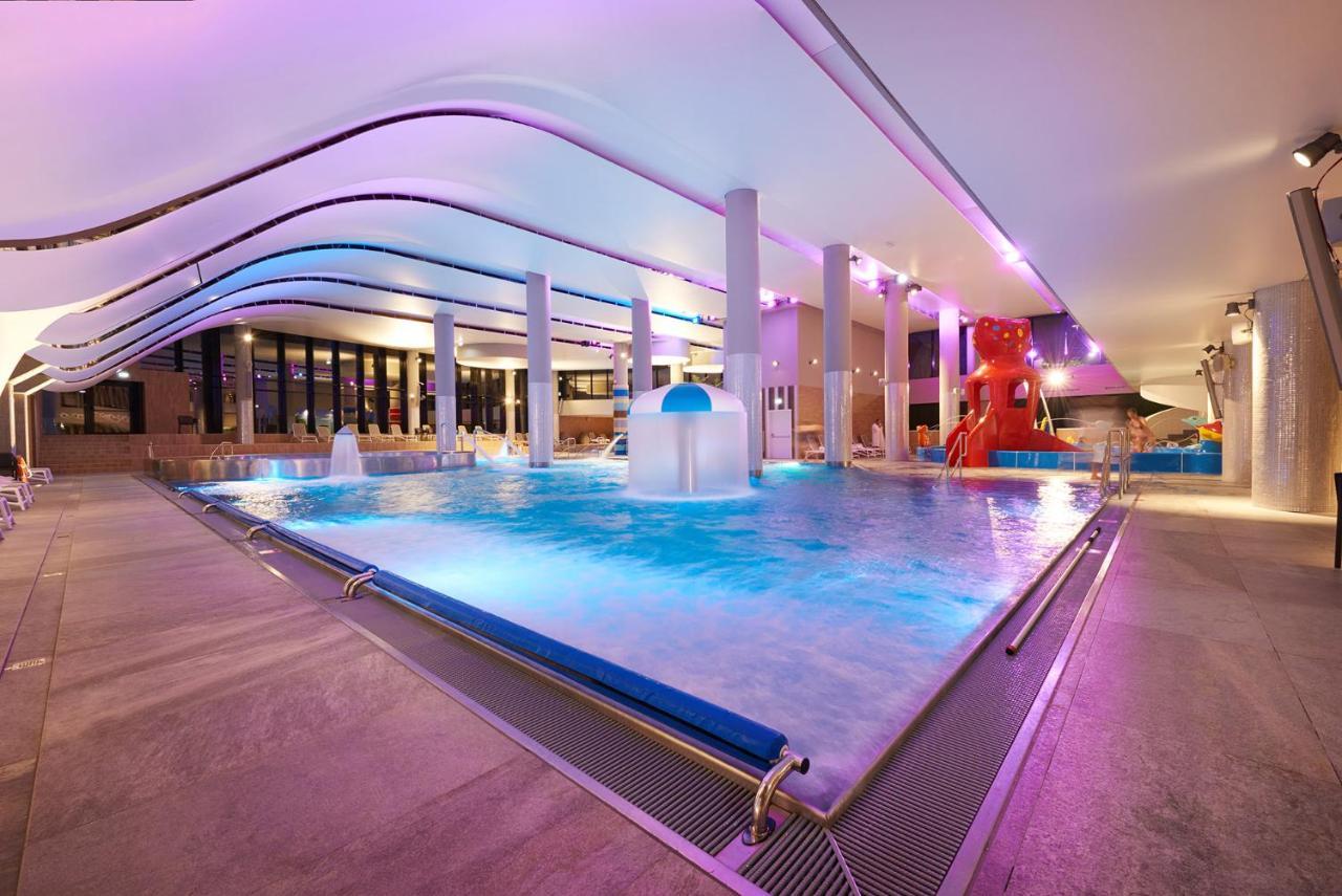 Vacationclub - Baltic Park Fort Apartament E.116 Swinoujscie Dış mekan fotoğraf